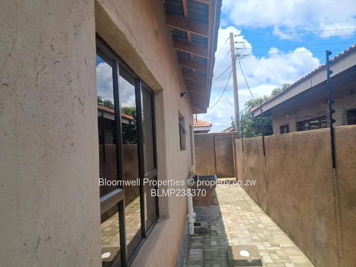 Aspindale Park -Modern 3 Bedroomed house (Sole Mandate)